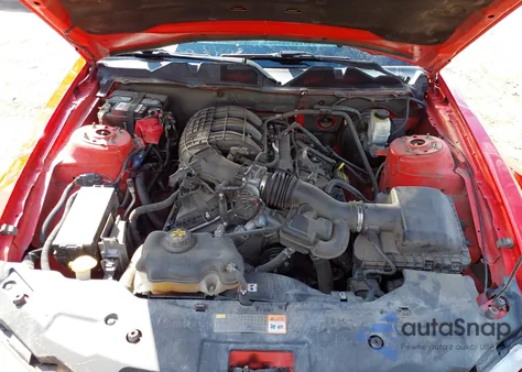 2012 Ford Mustang V6 Premium from USA, damaged, VIN 1ZVBP8AM0C5263579